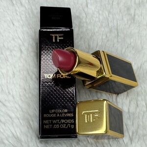 ✨NIB✨Tom Ford Lipstick Color 19 Runway Rose